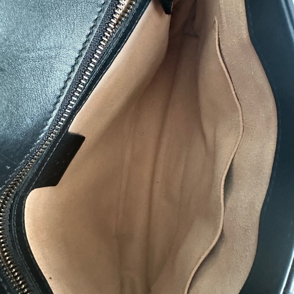 Near perfect condition, Gucci Medium  Maramont pearl purse - Picture 5 of 8
